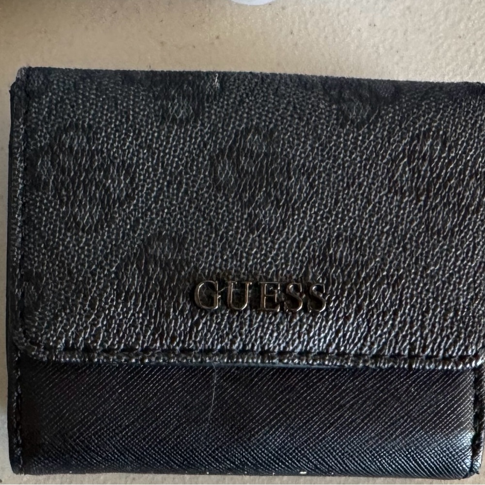GUESS Black Wallet